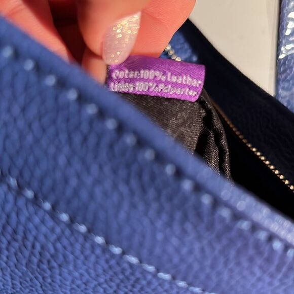 NWT Mia Capella Lucia Slouch Leather Shoulder Bag - Picture 5 of 6